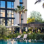 Pool View Azur Deluxe & Apartment *