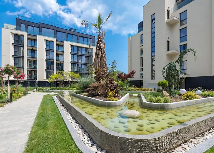 Pool View Azur Deluxe & Lägenhet