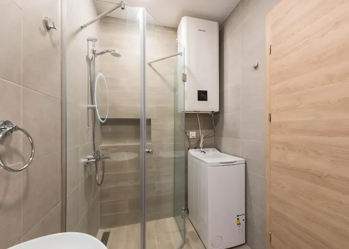 Pool View Azur Deluxe & Lägenhet