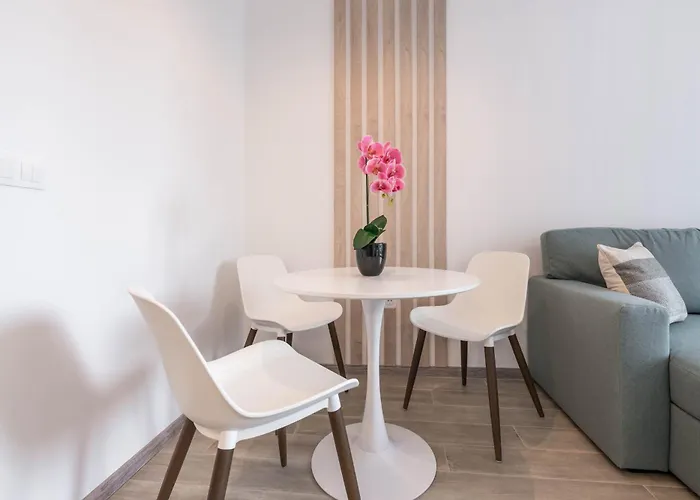 Lägenhet Pool View Azur Deluxe & *