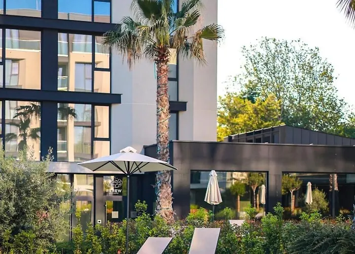 Pool View Azur Deluxe & Lägenhet *